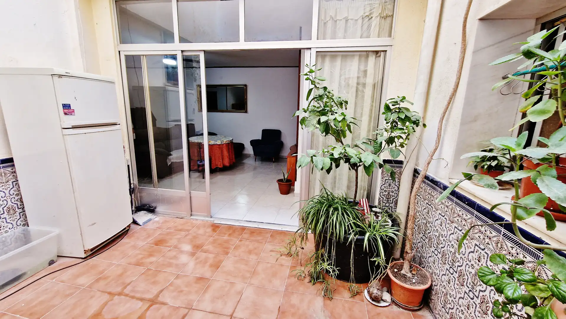 Einfamilien-Reihenhaus zum Verkauf in Vélez de Benaudalla mit Terrasse, Abstellraum und Möbliert