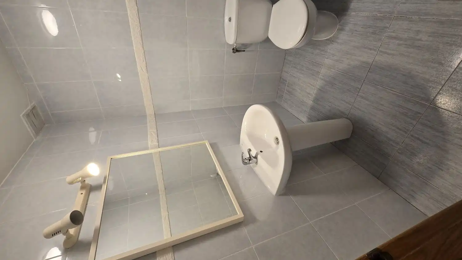 Baño de Piso en venta en Humanes de Madrid con Calefacción y Terraza