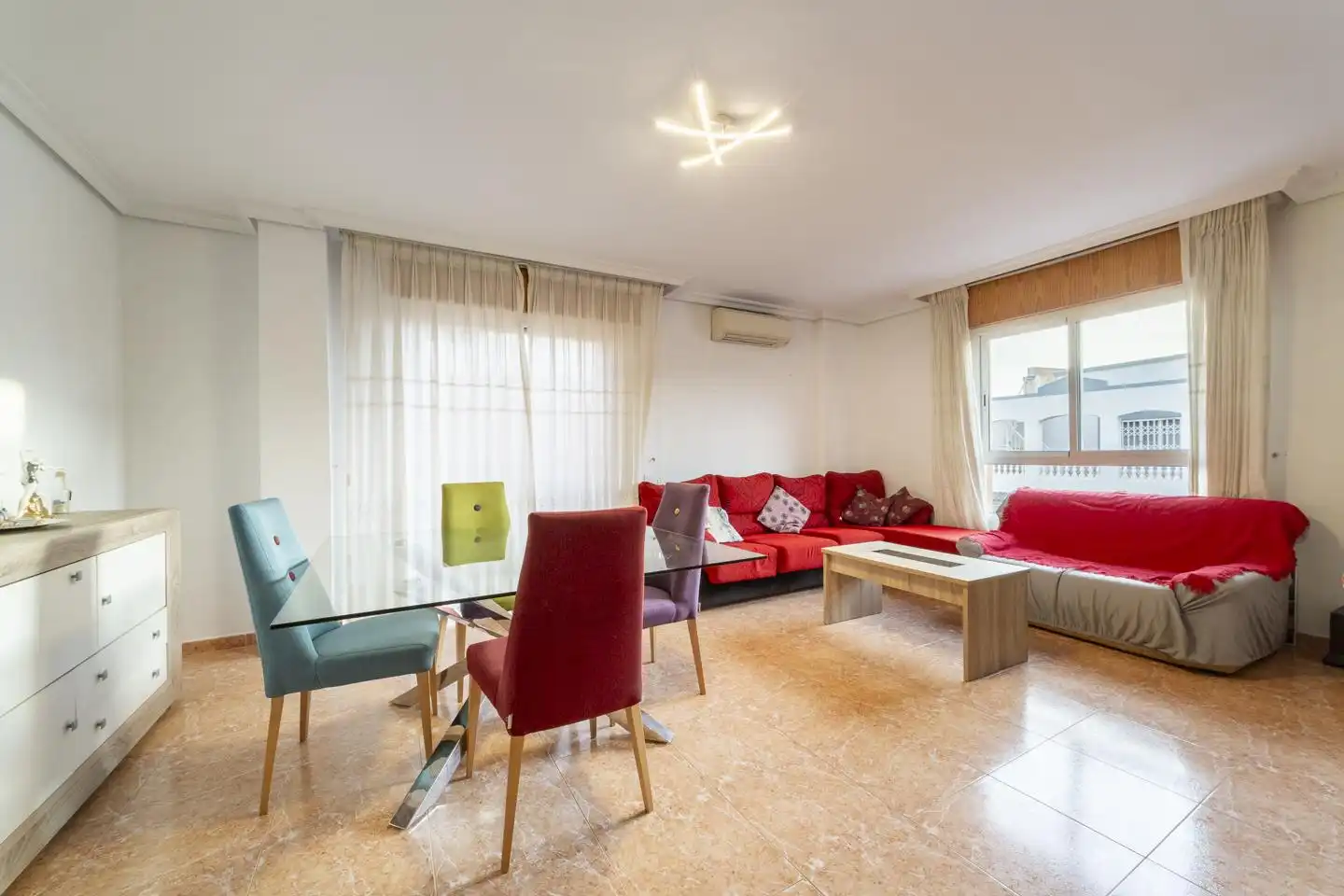 Houses for sale in Gazania, Costacabana - Loma Cabrera