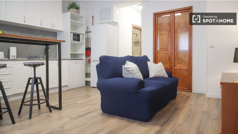 Flat to rent in Palomeras Sureste