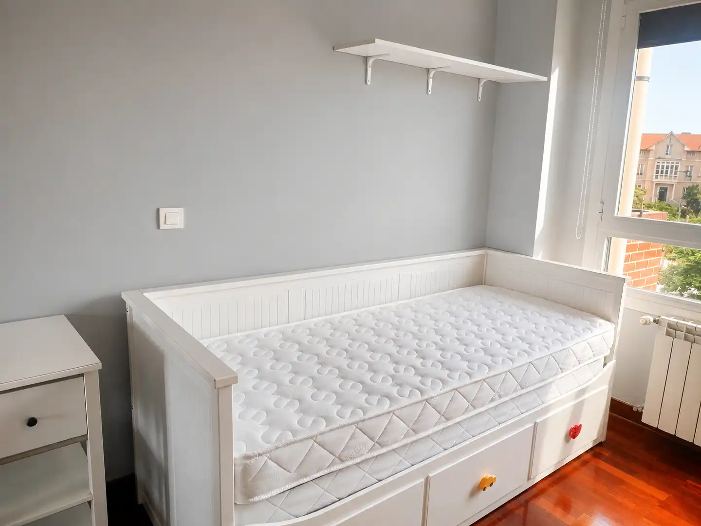 Schlafzimmer von Wohnung zur Miete in Santander mit Heizung, Terrasse und Abstellraum