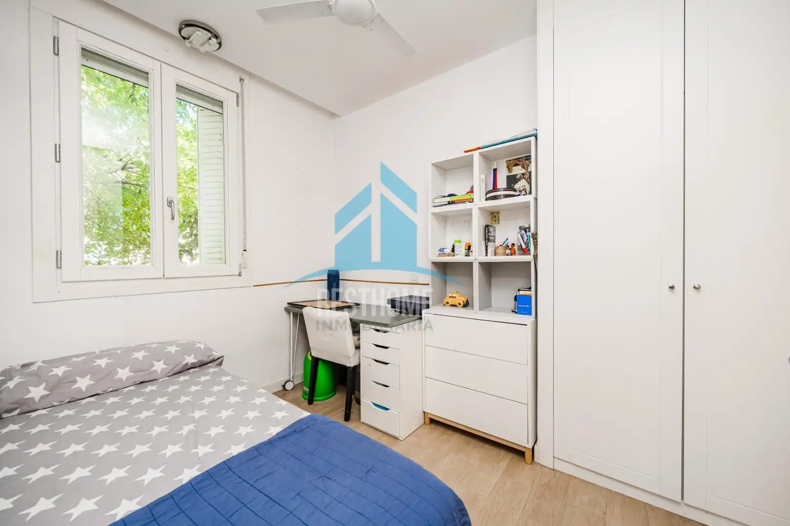 Habitación de Casa o chalet en venta en Madrid con Calefacción, Jardín privado y Parquet