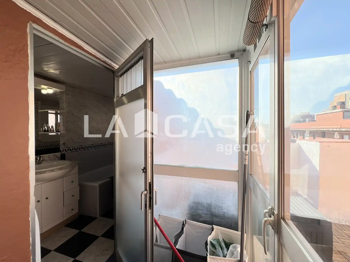 Ático en venta en Badalona con Calefacción y Terraza