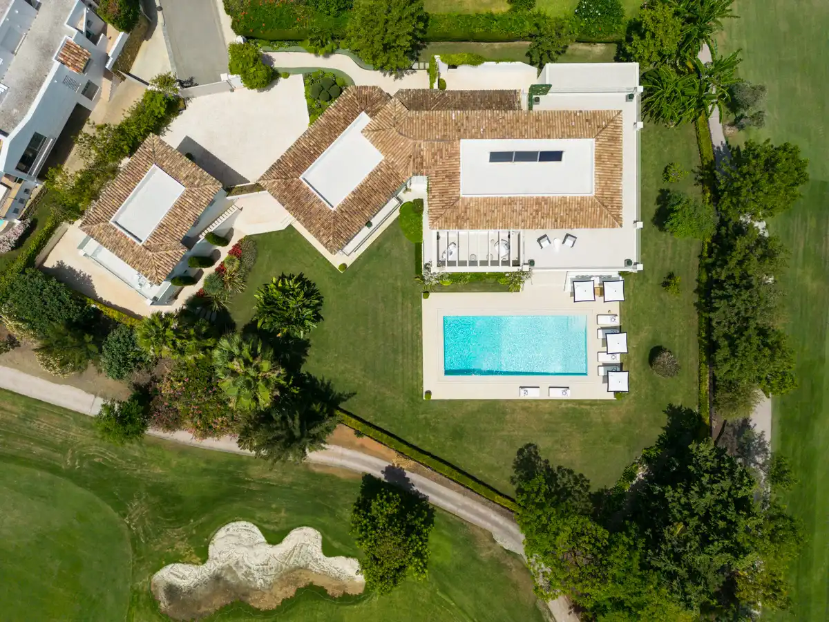 Jardí de Casa o xalet en venda en Marbella amb Aire condicionat, Jardí privat i Terrassa