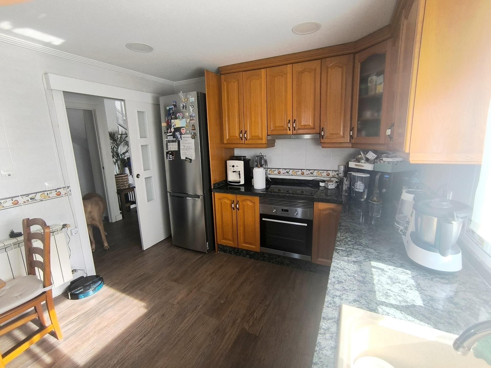 Kitchen of Single-family semi-detached for sale in Petrer