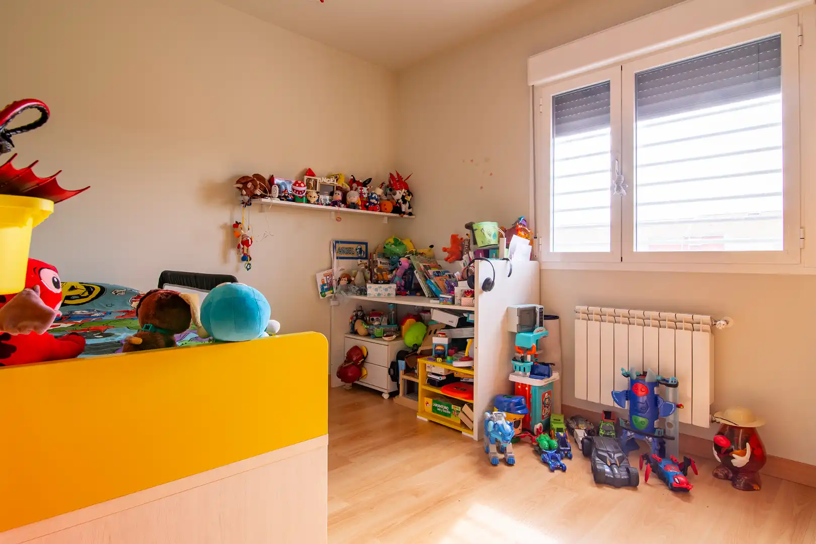 Houses for sale in Móstoles  with Air Conditioner, Heating and Terrace