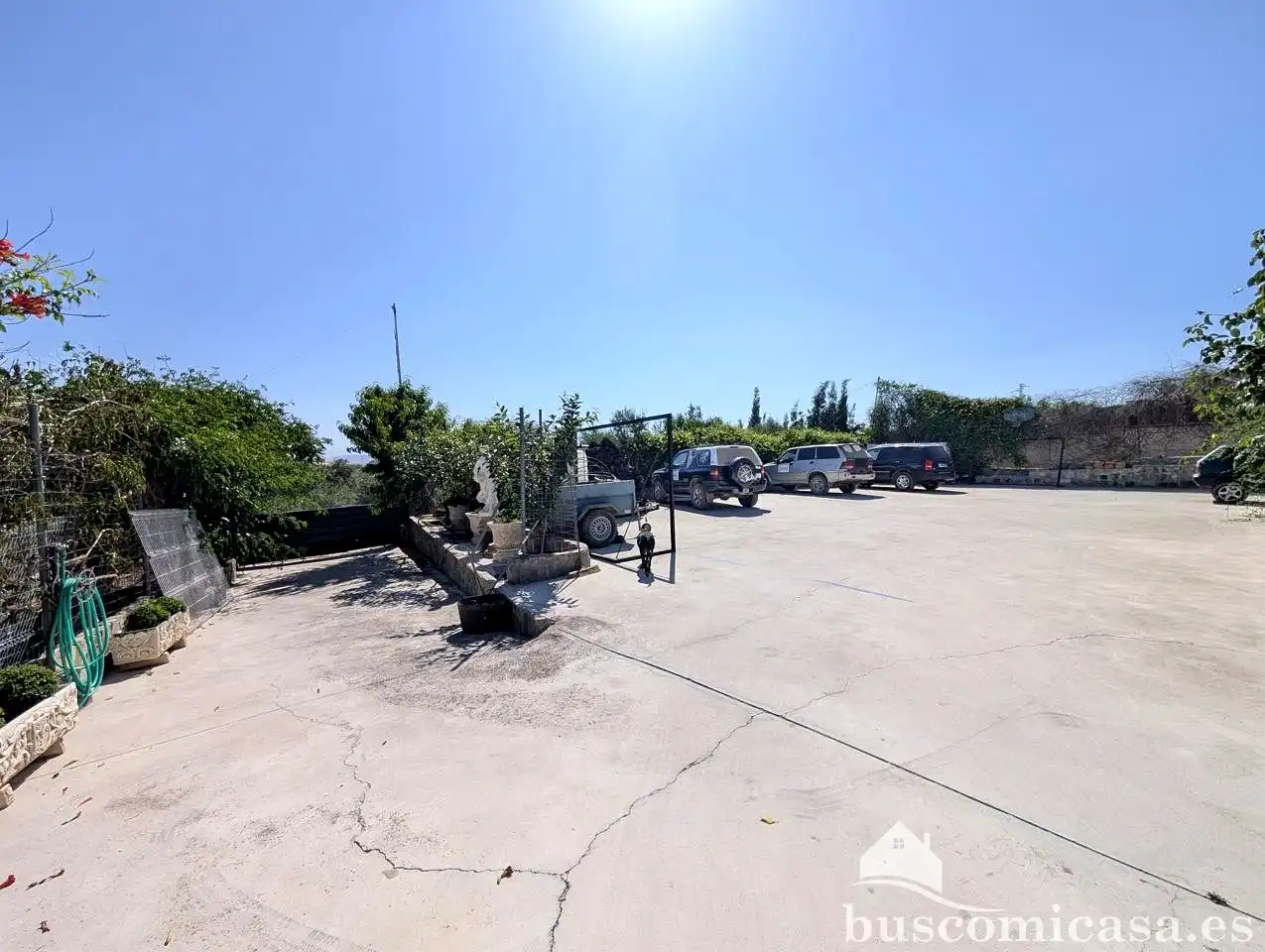 Aparcament de Finca rústica en venda en Linares amb Aire condicionat, Jardí privat i Terrassa
