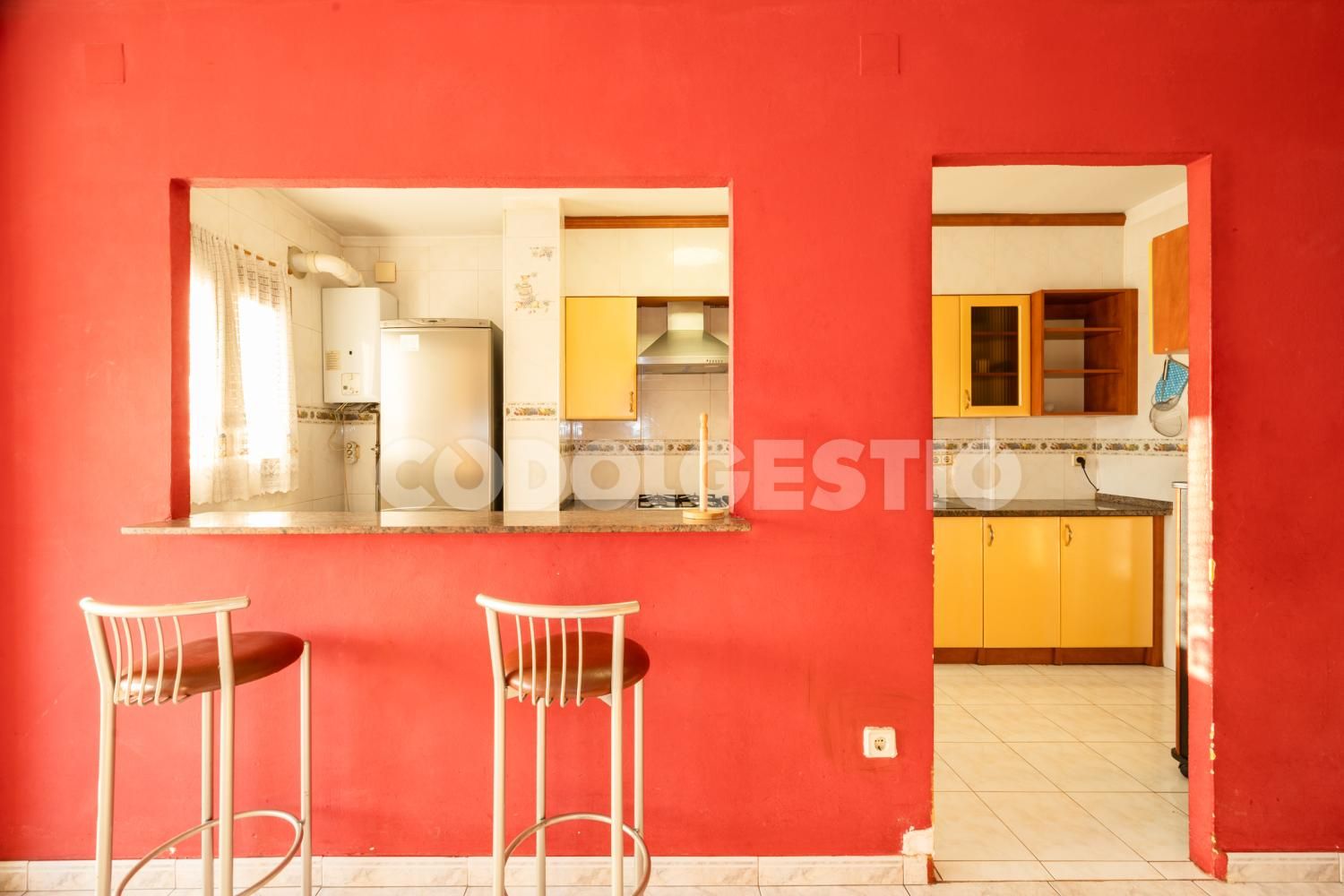 Kitchen of Flat for sale in Torelló  with Balcony
