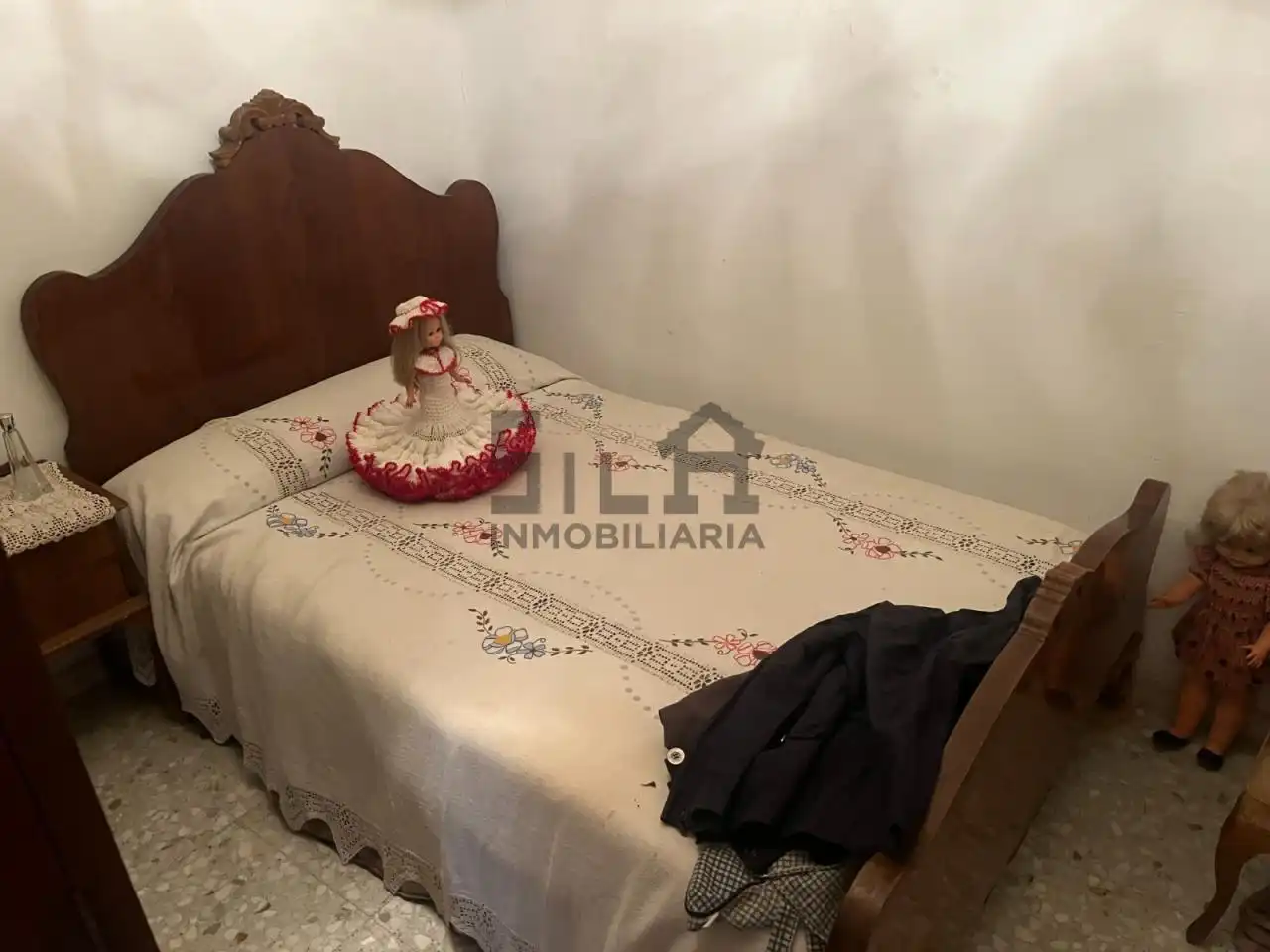 Dormitori de Casa o xalet en venda en Ourense Capital  amb Calefacció, Jardí privat i Terrassa