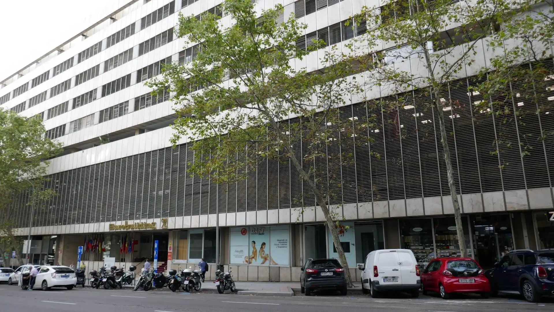 Apartamento con piscina en alquiler en Calle de Orense 69, imagen 21