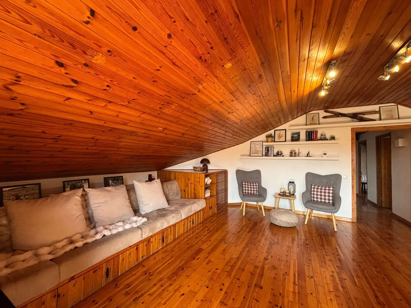 Sala d'estar de Apartament de lloguer en Alp amb Calefacció i Moblat