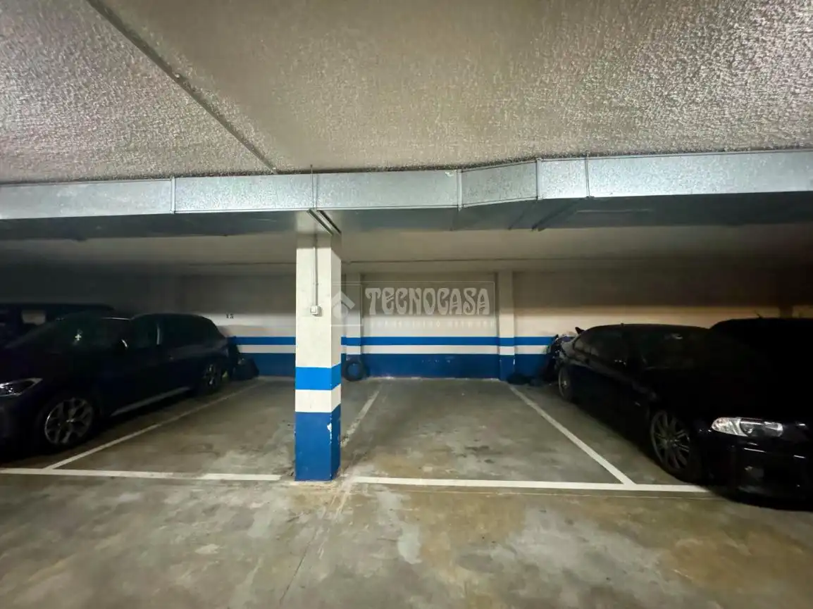 Parcheggio in vendita a Alisal - San Román