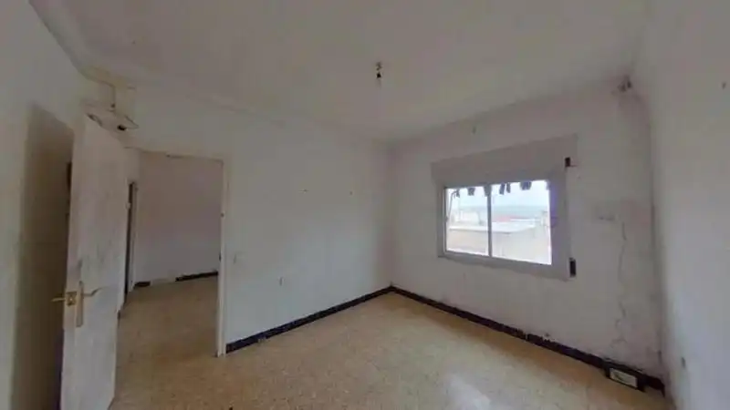 Flat for sale in Espronceda