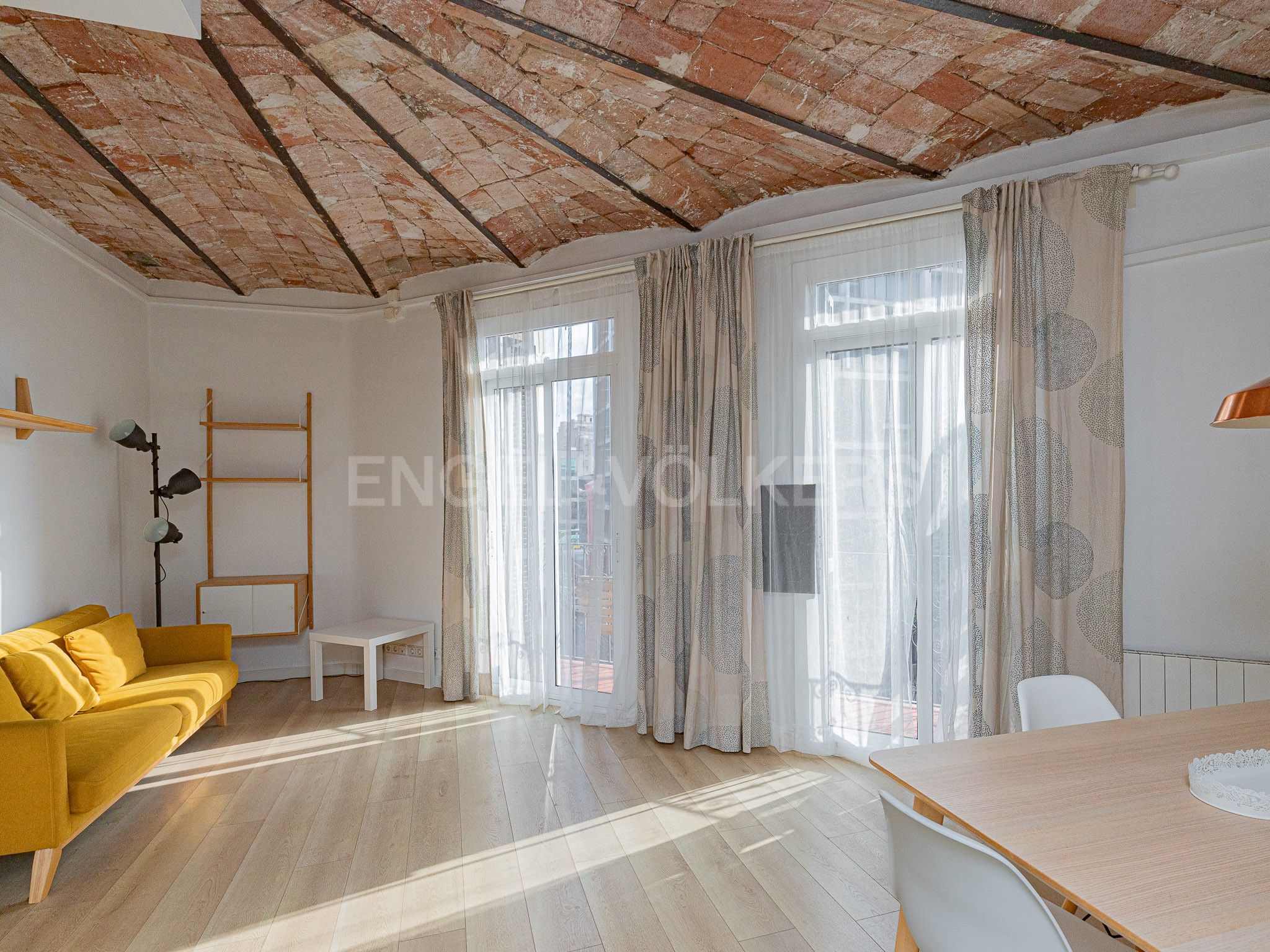Living room of Apartment to rent in  Barcelona Capital  with Air Conditioner, Heating and Parquet flooring
