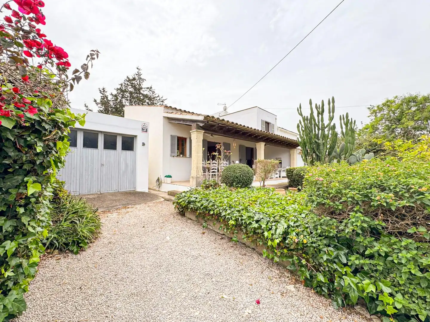 Vista exterior de Finca rústica en venda en Pollença amb Calefacció, Jardí privat i Traster