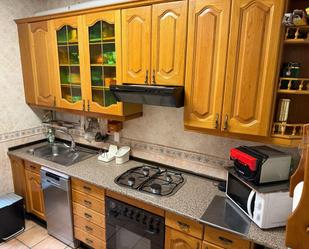 Cuina de Casa o xalet en venda en Totanés amb Aire condicionat, Calefacció i Jardí privat
