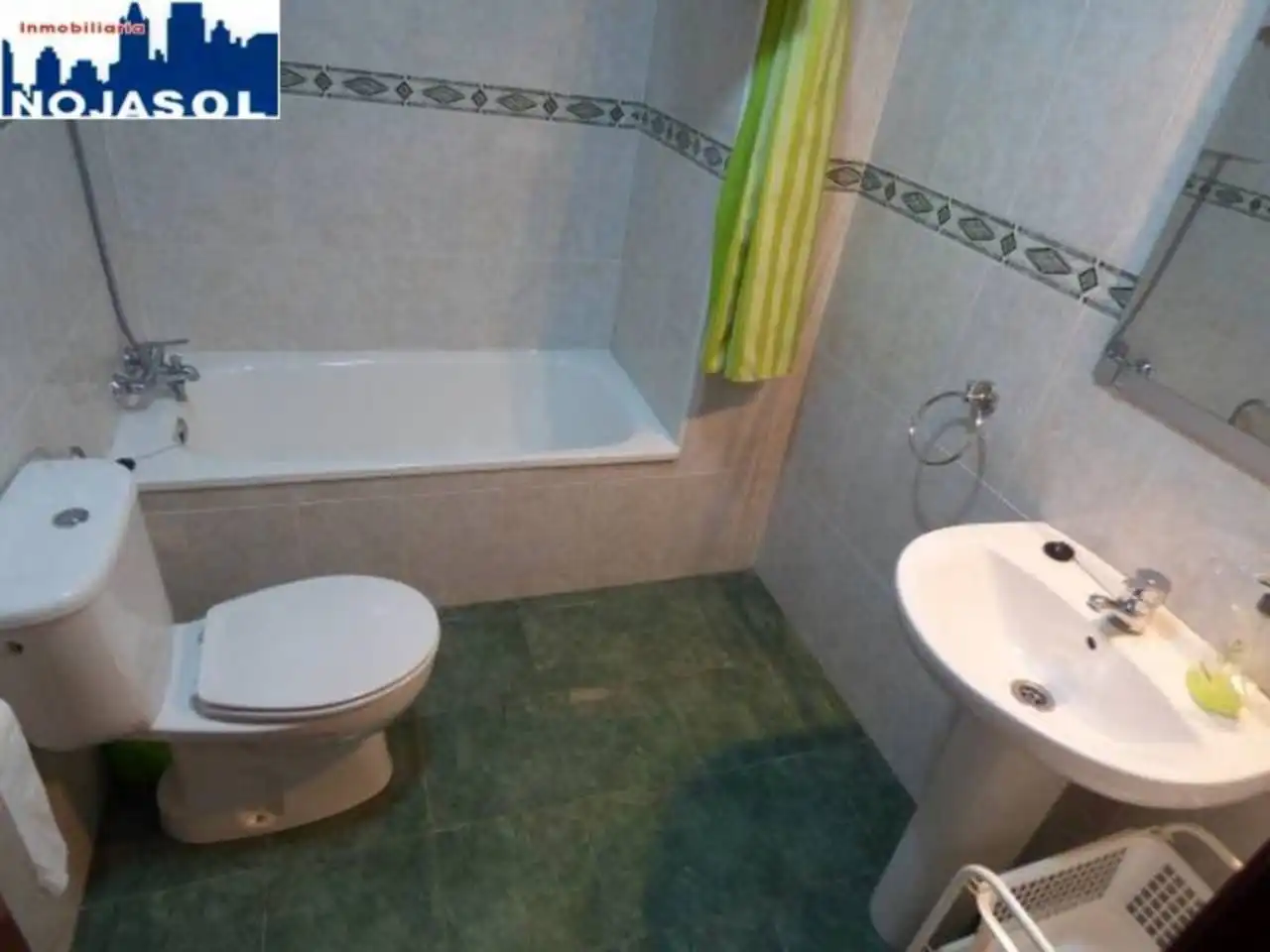 Bany de Casa o xalet de lloguer en Bareyo amb Calefacció, Jardí privat i Terrassa