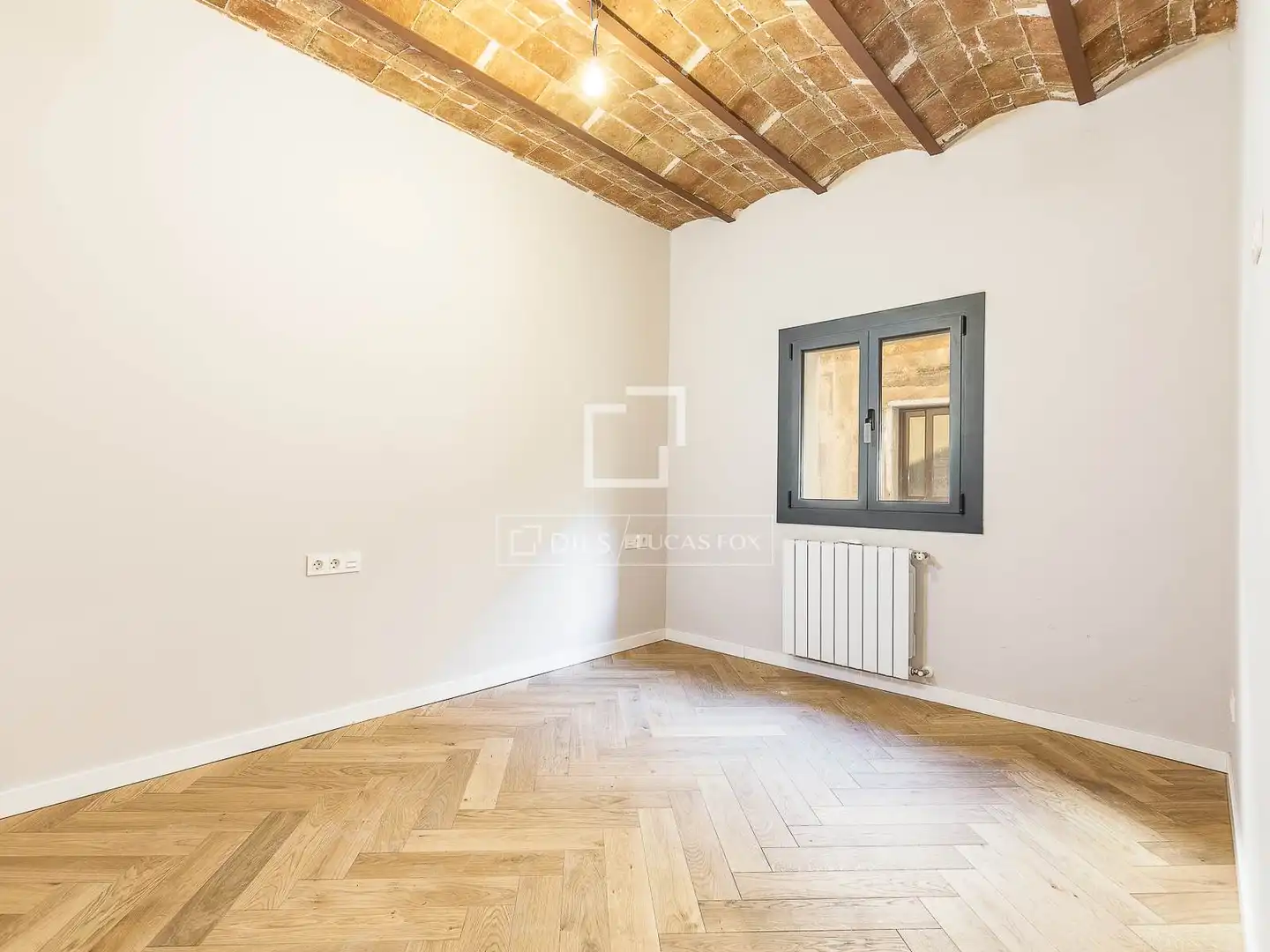 Habitación de Piso en venta en Barcelona con Aire acondicionado y Terraza