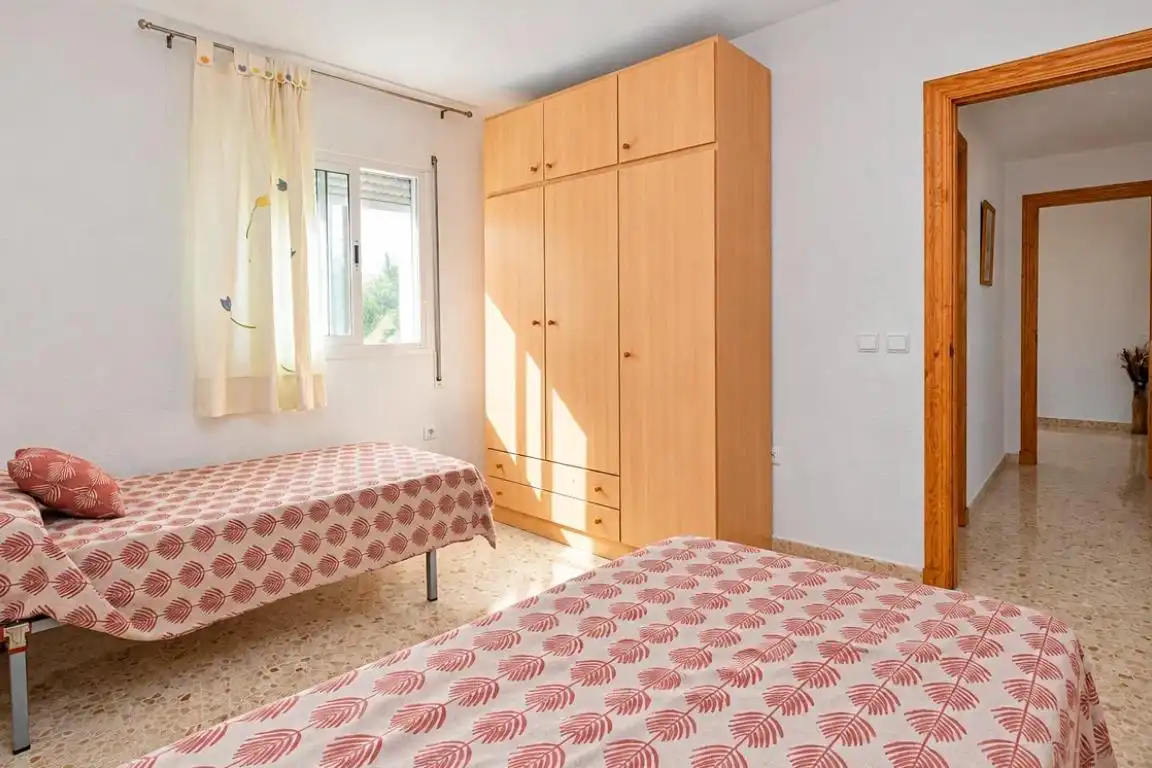 Habitación de Piso en venta en El Ejido con Trastero, Amueblado y Balcón