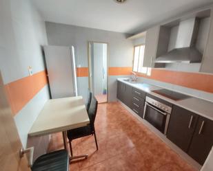 Cuina de Pis de lloguer en  Almería Capital amb Moblat