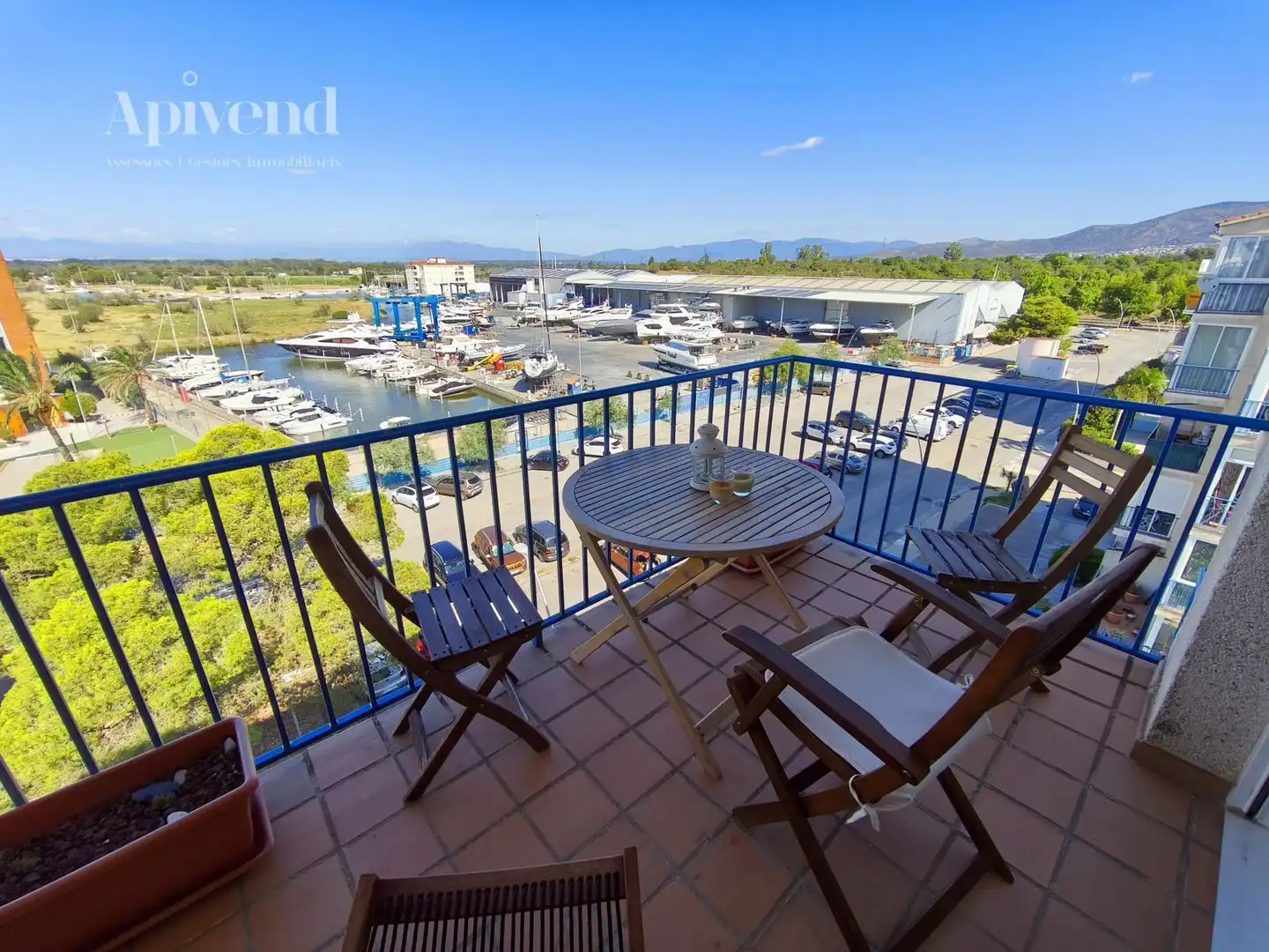 Terrasse von Wohnung zum Verkauf in Roses mit Klimaanlage, Heizung und Terrasse