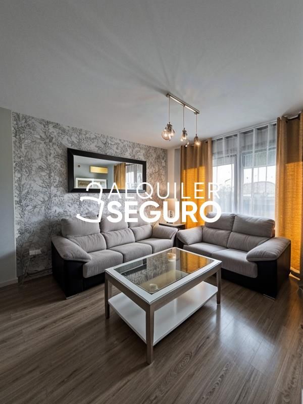 Living room of Flat to rent in Torrejón de Ardoz  with Air Conditioner, Heating and Storage room