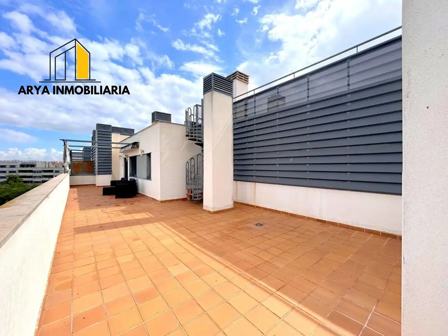 Penthouse mit Pool zum Verkauf in Soto del Henares, imagen 2
