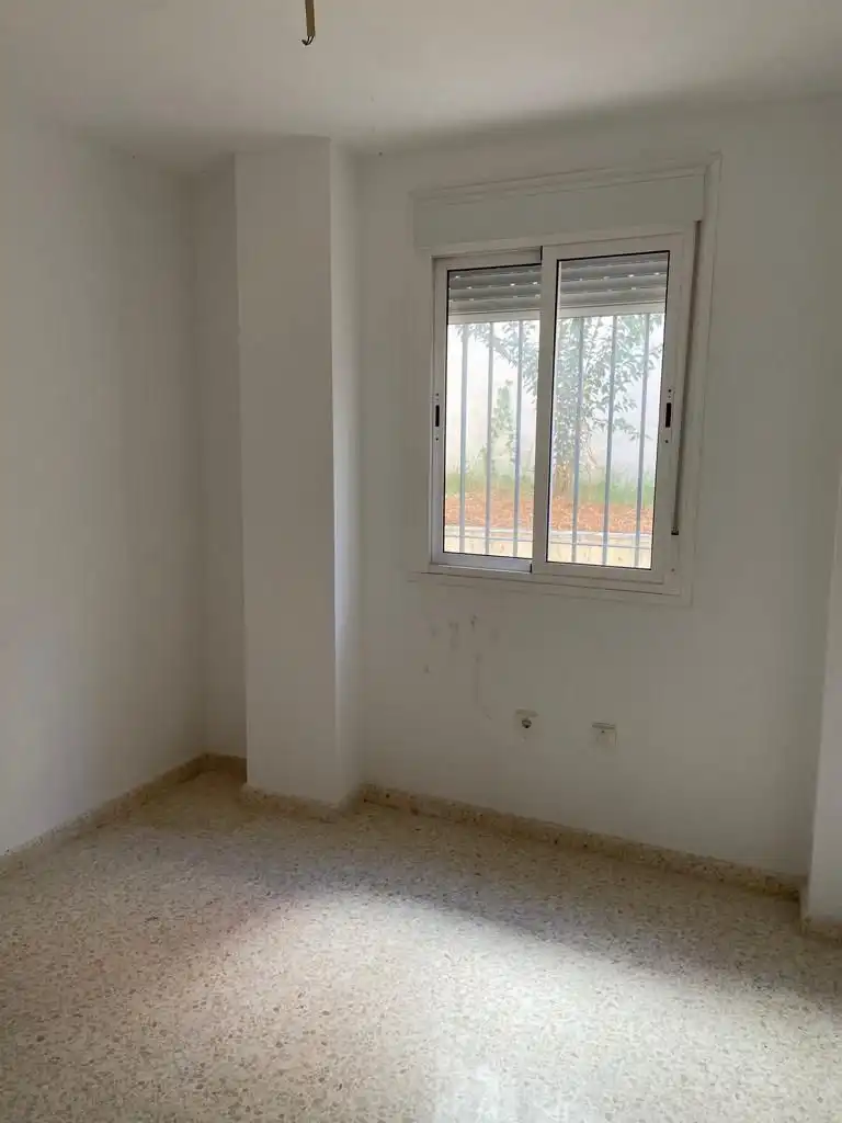 Bedroom of Flat for sale in Algeciras