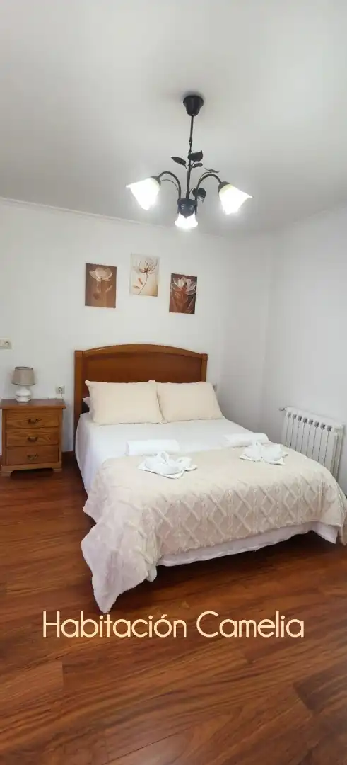 Bedroom of Detached homes for rent in Cedeira  with Heating, Private garden and Parquet flooring
