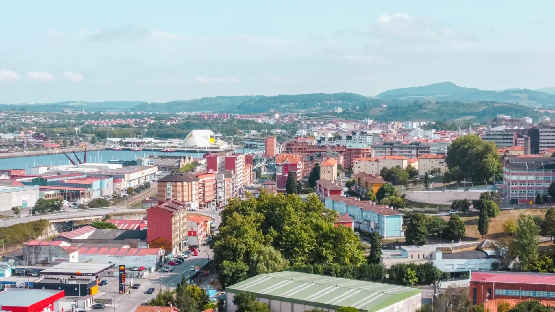 Vista exterior de Casa o chalet en venta en Avilés