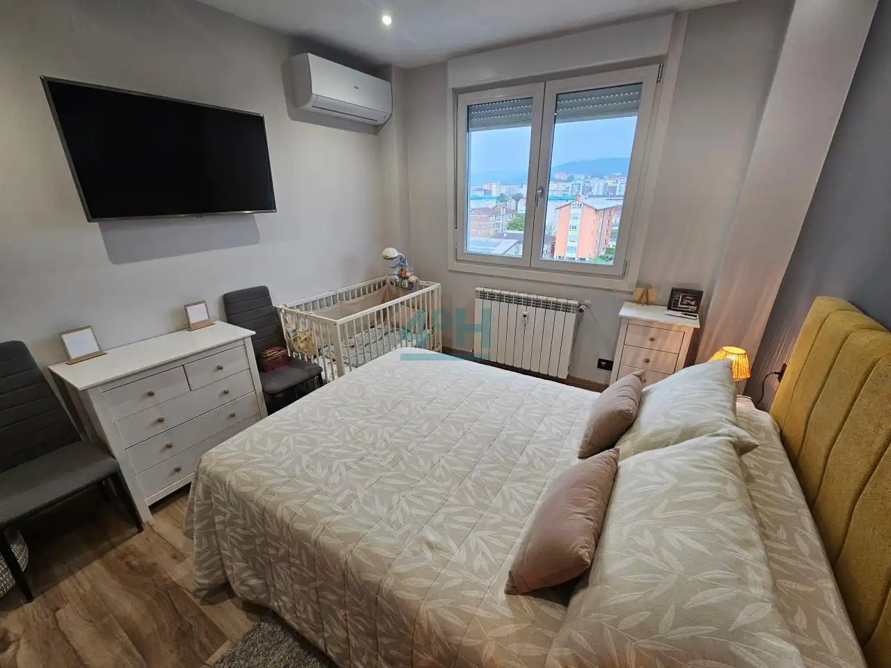 Habitación de Piso en venta en Ourense Capital  con Aire acondicionado, Calefacción y Trastero