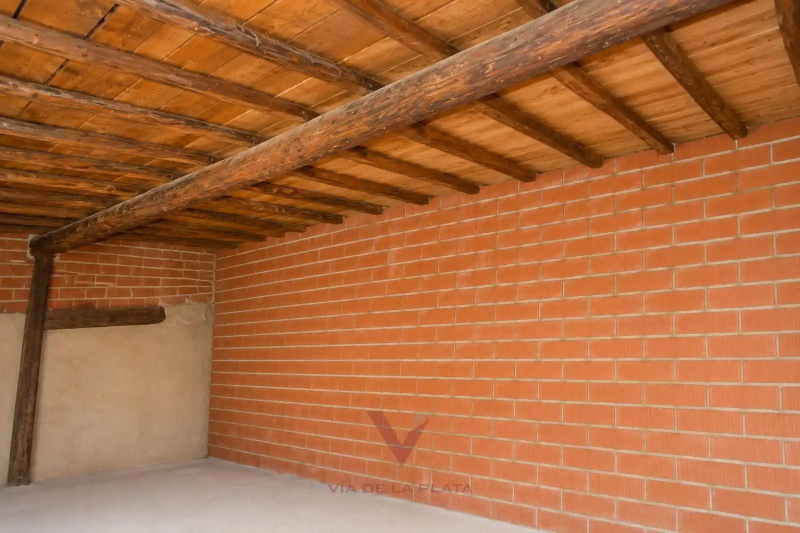 Einfamilien-Reihenhaus zum Verkauf in San Esteban de la Sierra mit Heizung, Terrasse und Möbliert