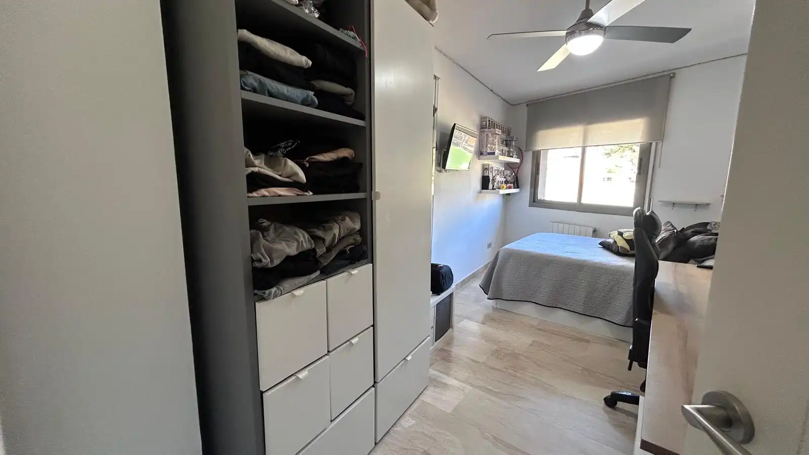 Habitación de Planta baja en venta en Sant Boi de Llobregat con Trastero y Piscina