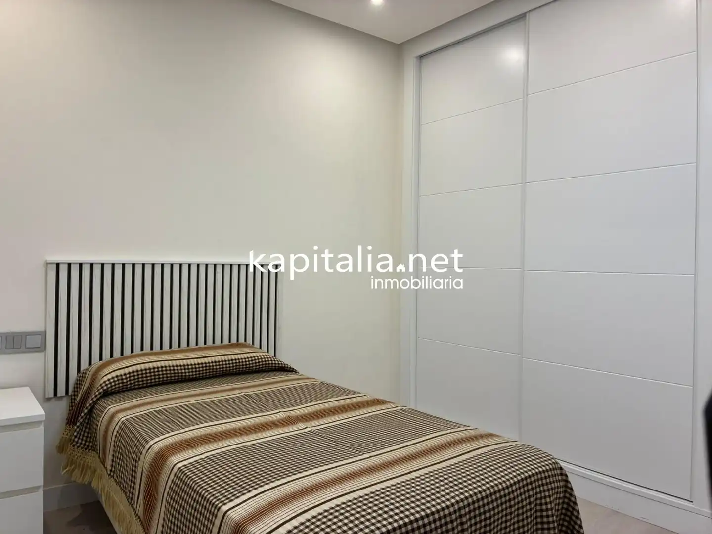 Schlafzimmer von Wohnung zum Verkauf in Xàtiva mit Möbliert