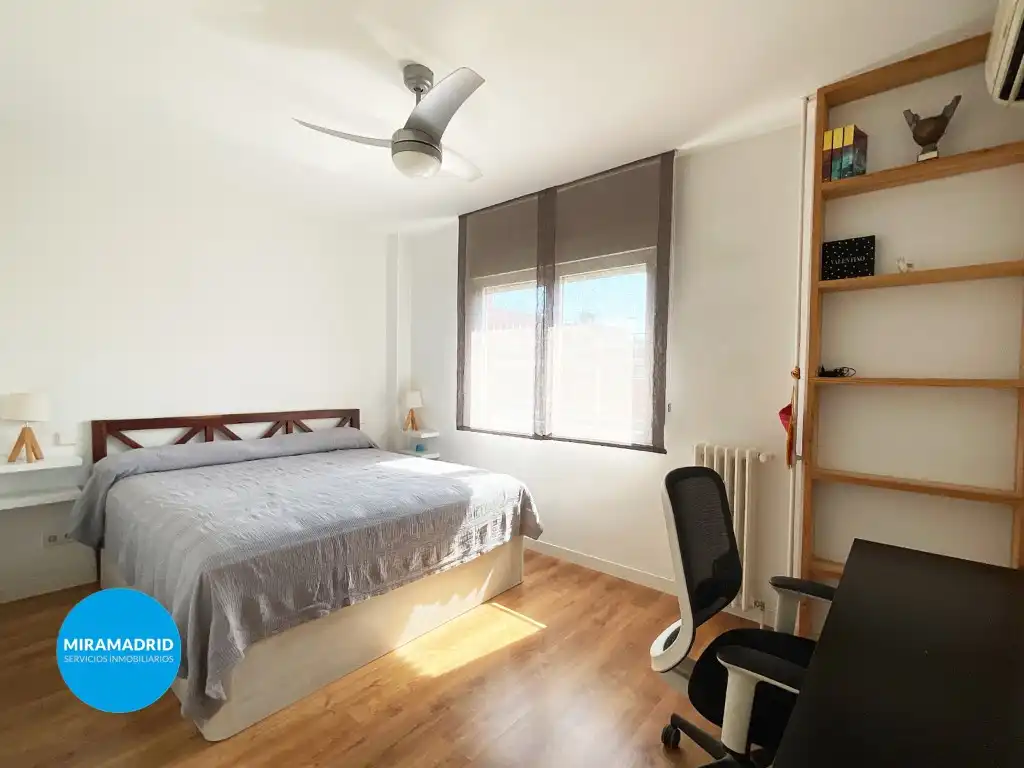 Habitación de Piso de alquiler en Madrid con Aire acondicionado, Terraza y Amueblado