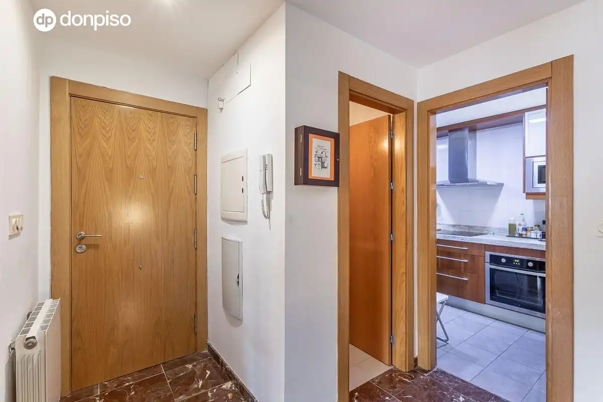 Casa adosada en venta en Armilla con Calefacción, Terraza y Amueblado