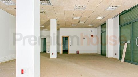Foto 3 von Geschaftsraum zum Verkauf in Avenida del Remolar, Sant Cosme -La Granja, El Prat de Llobregat