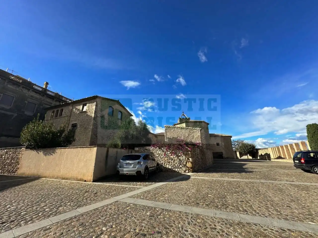 Vista exterior de Finca rústica en venta en Bàscara con Jardín privado