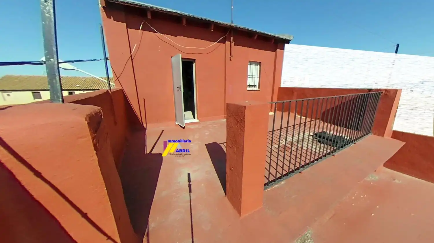 Vista exterior de Casa o xalet en venda en Valencia
