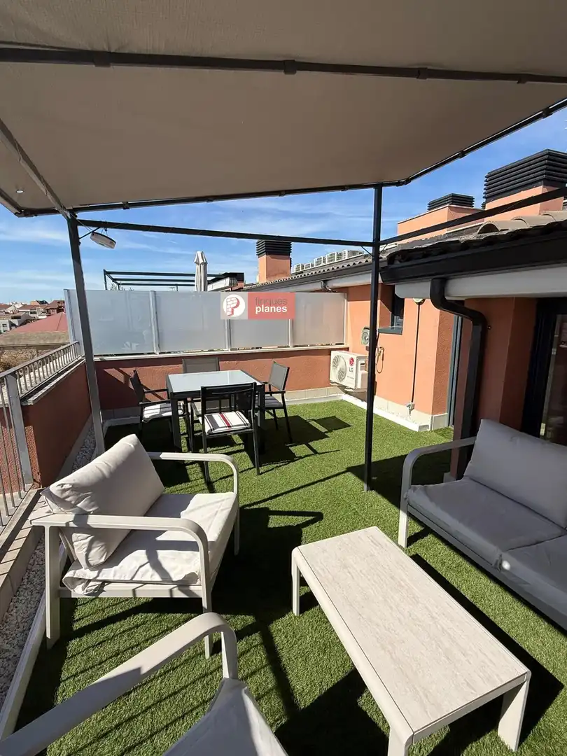 Penthouse mit Aufzug zum Verkauf in SANT MARTI 22