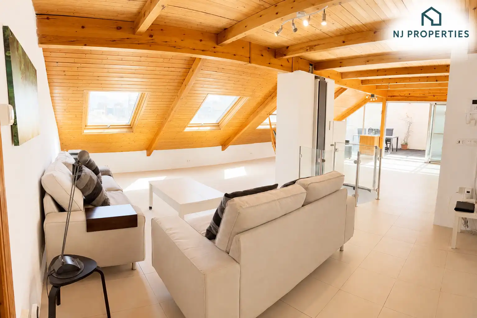 Sala de estar de Ático en venta en Fuengirola con Aire acondicionado, Terraza y Amueblado