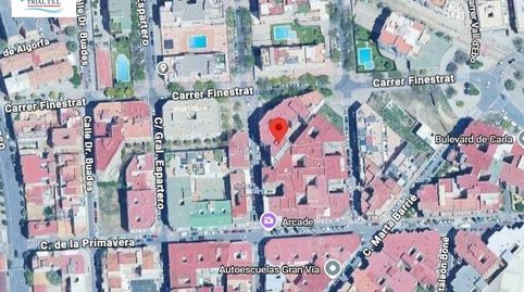 Foto 4 de Piso en venta en Calle Fco Giner de Los Rios, Carolinas Altas, Alicante / Alacant