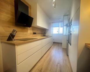 Kitchen of Planta baja to rent in  Granada Capital  with Air Conditioner and Balcony