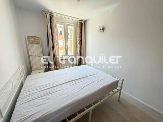 Habitación de Piso de alquiler en Móstoles con Aire acondicionado, Trastero y Amueblado