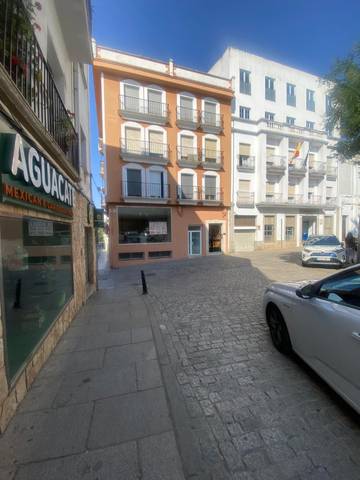 Local comercial en Alquiler en Plaza de Santa María, 2 en Centro