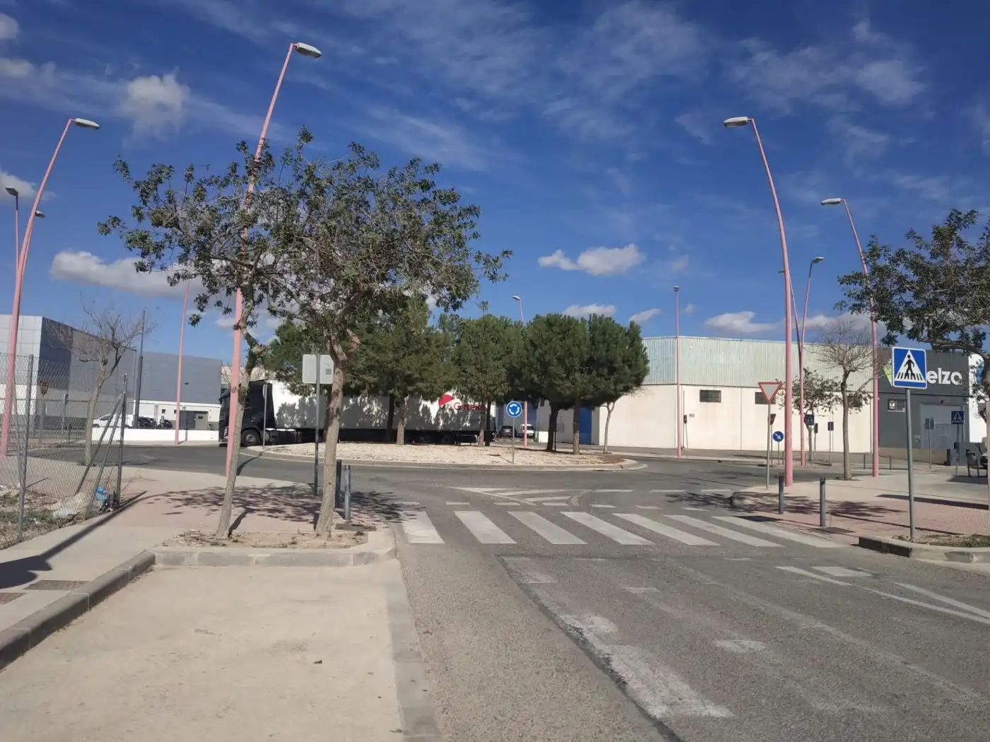 Außenansicht von Fabrik Grundstücke zum Verkauf in San Vicente del Raspeig / Sant Vicent del Raspeig