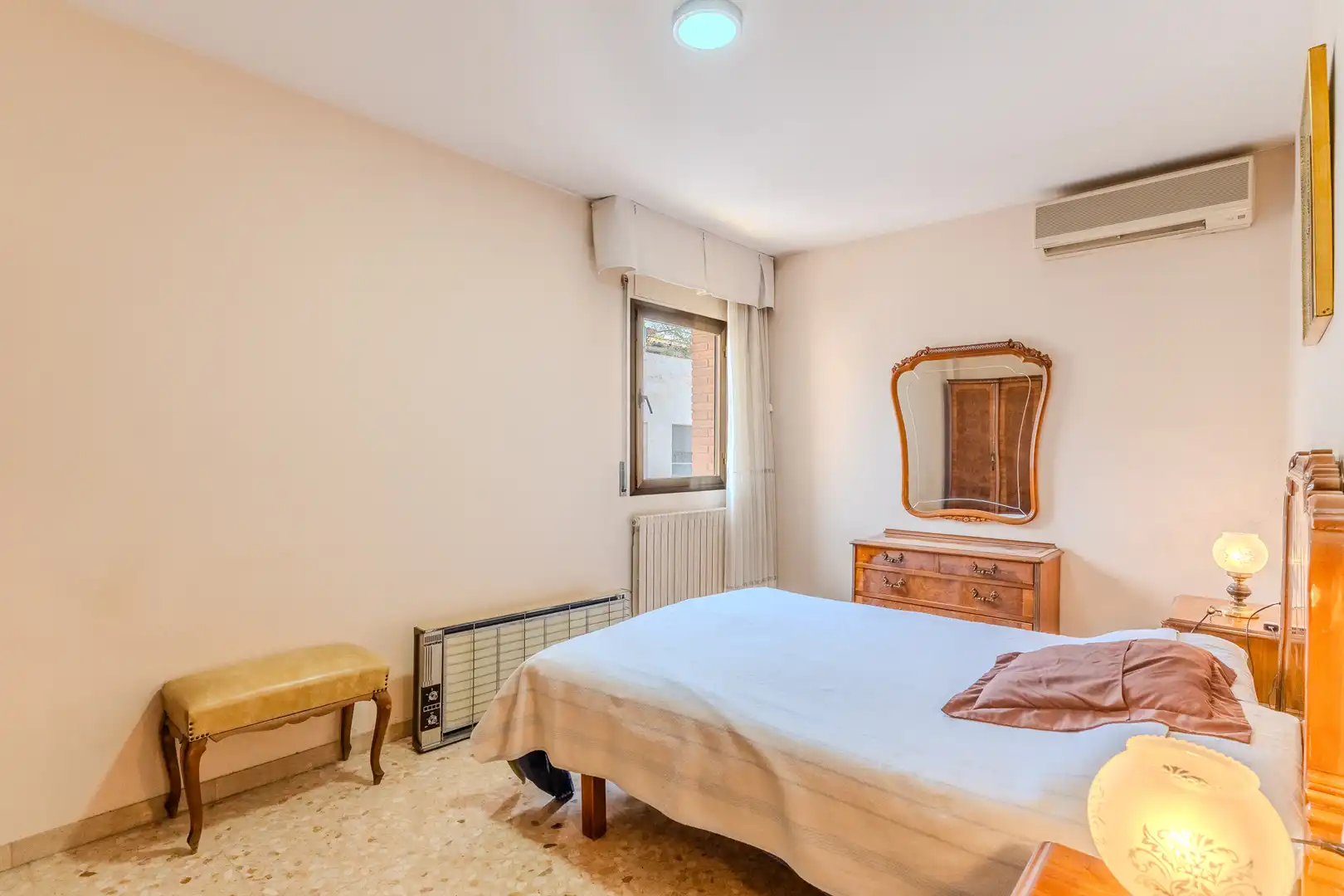 Chalet con terraza en venta en Carrer del Taulí, imagen 6