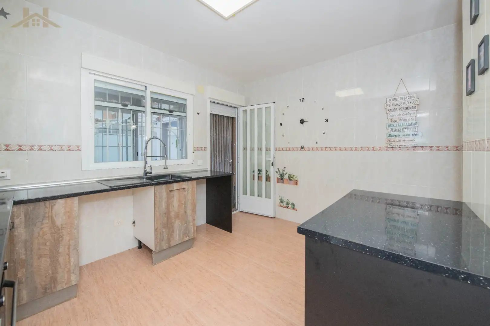 Kitchen of Detached homes for sale in Yeles  with Air Conditioner, Heating and Private garden