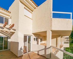 Vista exterior de Casa o xalet en venda en Altea amb Aire condicionat, Terrassa i Piscina