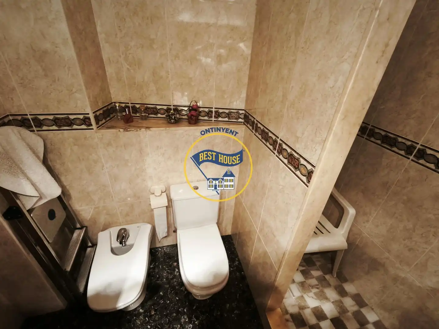 Baño de Piso en venta en Ontinyent con Trastero, Amueblado y Balcón